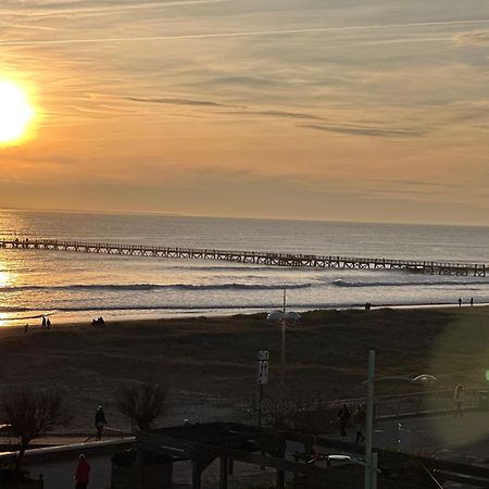 Bord De Mer Vue Panoramique Avec Parking Prive Сен-Жан-де-Мон Екстериор снимка