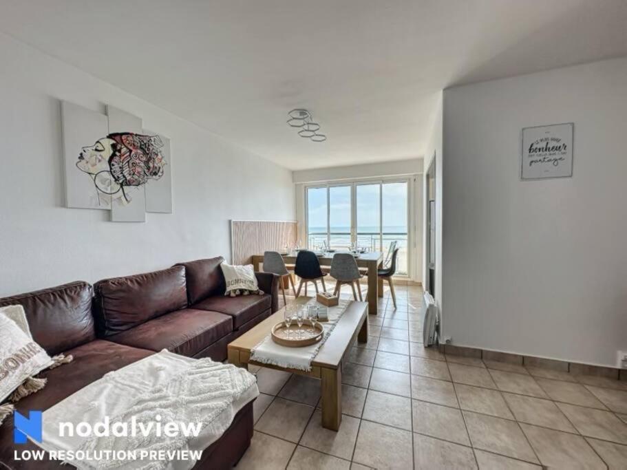 Bord De Mer Vue Panoramique Avec Parking Prive Сен-Жан-де-Мон Екстериор снимка